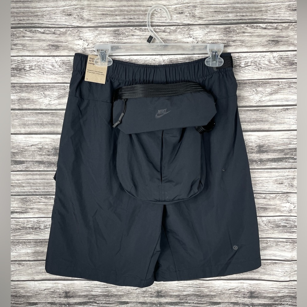 Nike Shorts Mens Size S Sportswear Tech Pack Woven Cargo Black DM5592-010 Large